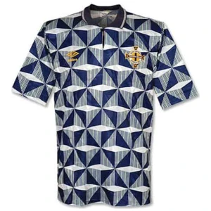 Maillot extérieur rétro de l’Irlande du Nord 1990-1993