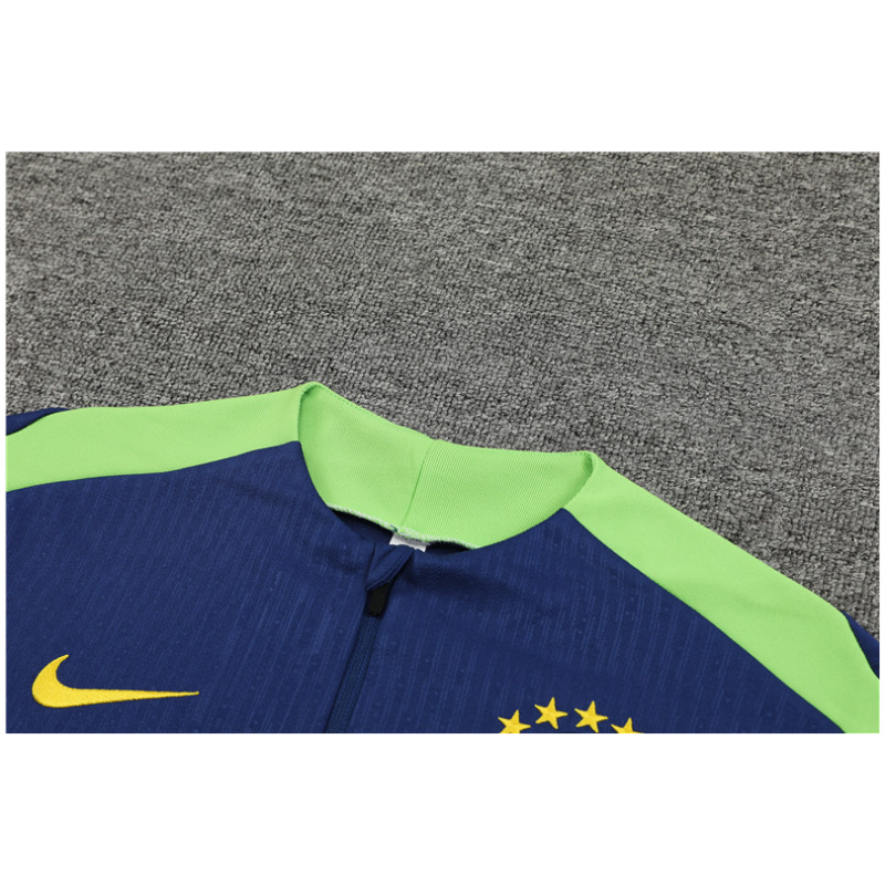 Ensemble d’entraînement pour enfants du Brésil Royal 2024