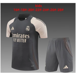 Ensemble d’entraînement court pour enfants Real Madrid gris foncé 2024/25