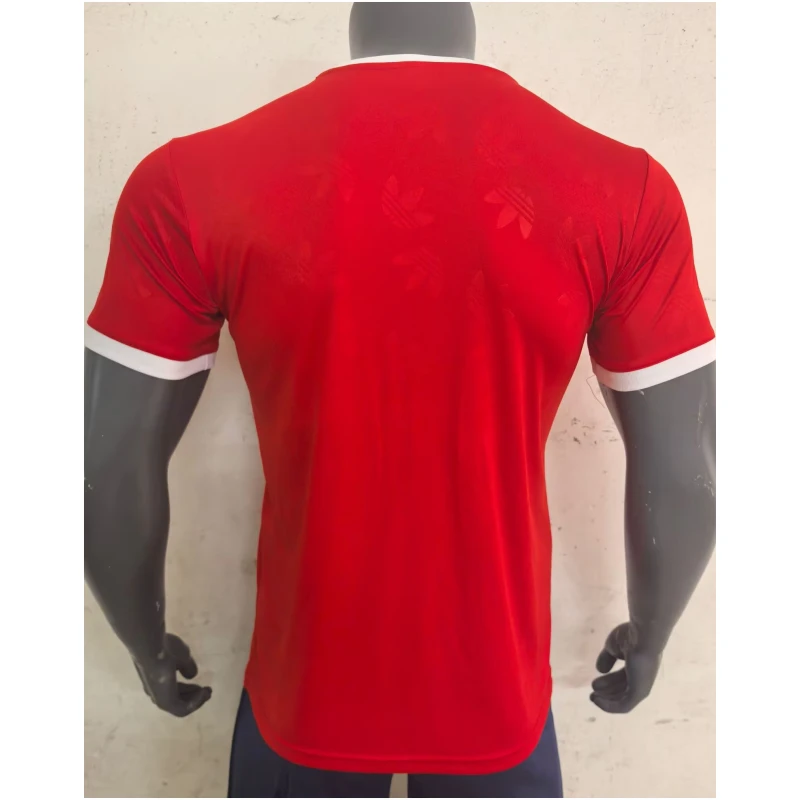 Maillot spécial rouge du Bayern Munich 2024/25