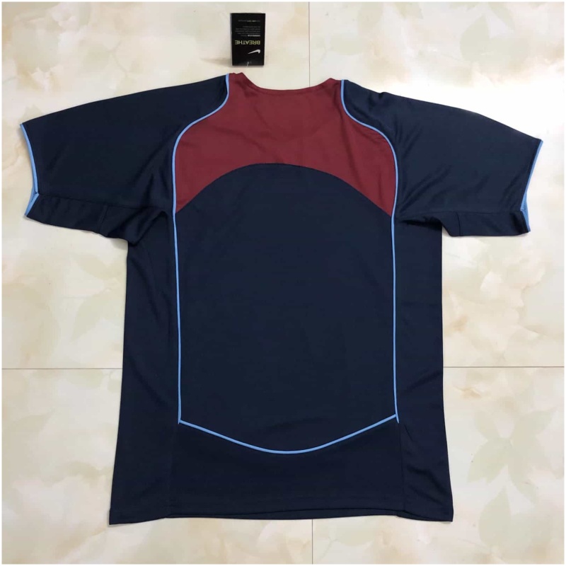 Maillot extérieur rétro de l’Atlético Madrid 2004/05