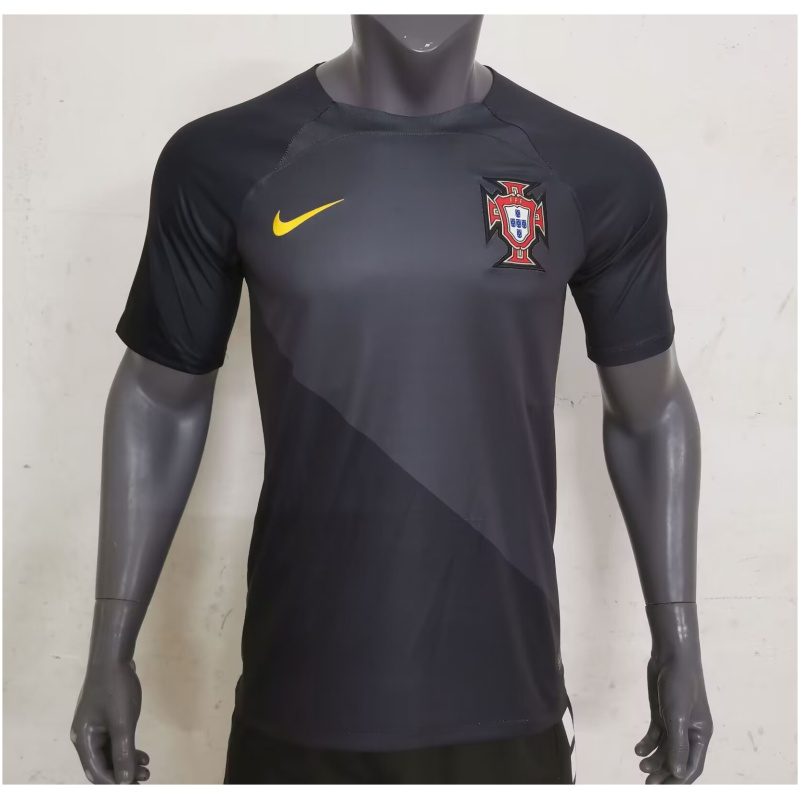 Édition spéciale maillot noir du Portugal 2024