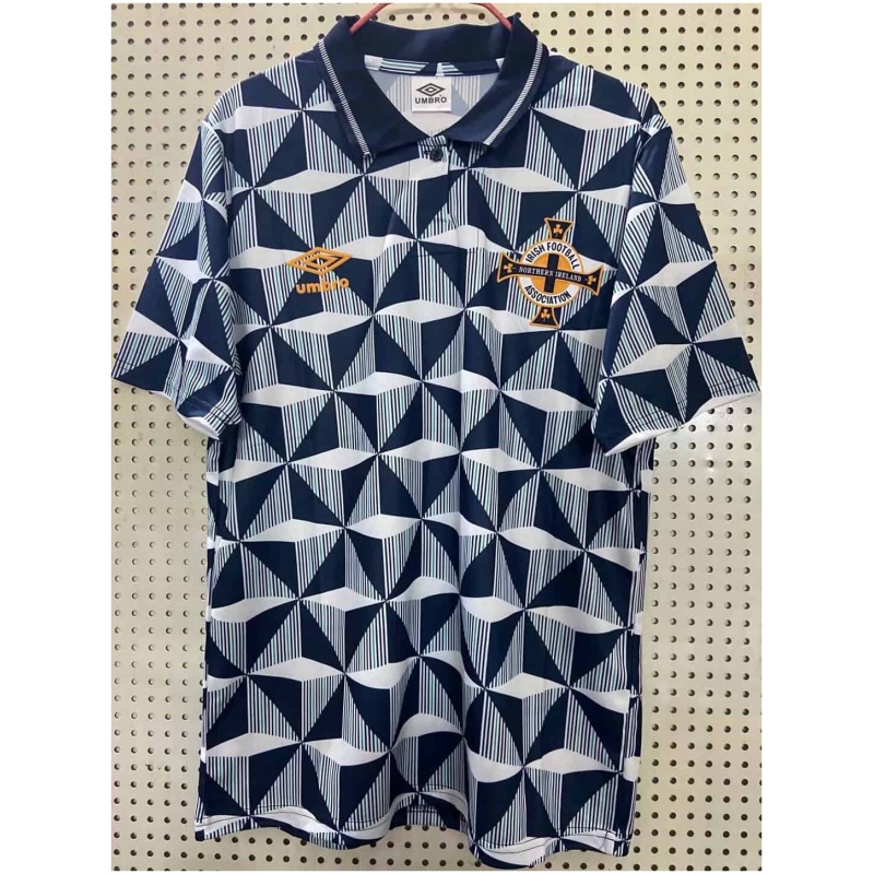 Maillot extérieur rétro de l’Irlande du Nord 1990-1993