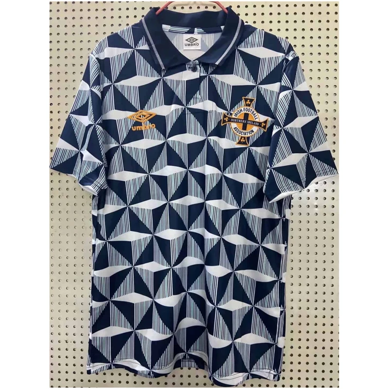Maillot extérieur rétro de l’Irlande du Nord 1990-1993