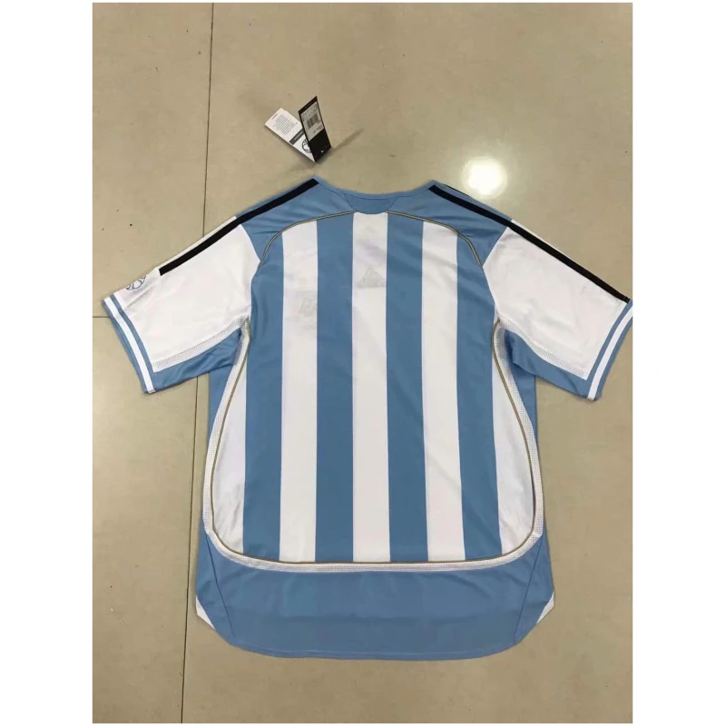 Maillot domicile rétro de l’Argentine 2006