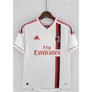 Maillot extérieur rétro de l’AC Milan 2011/12