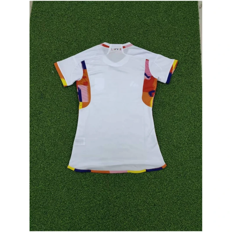 Maillot extérieur de la Belgique pour femmes, Coupe du Monde de la FIFA Qatar 2022