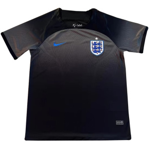 Édition spéciale du maillot noir d'Angleterre 2024
