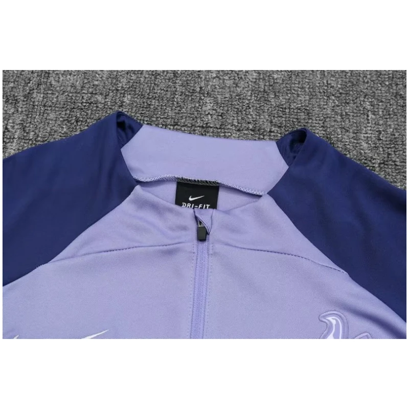 Ensemble d’entraînement violet de Tottenham Hotspur 2023/24