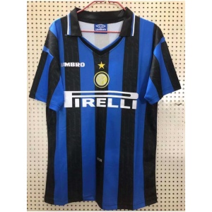 Maillot domicile rétro de l’Inter Milan 1997/1998