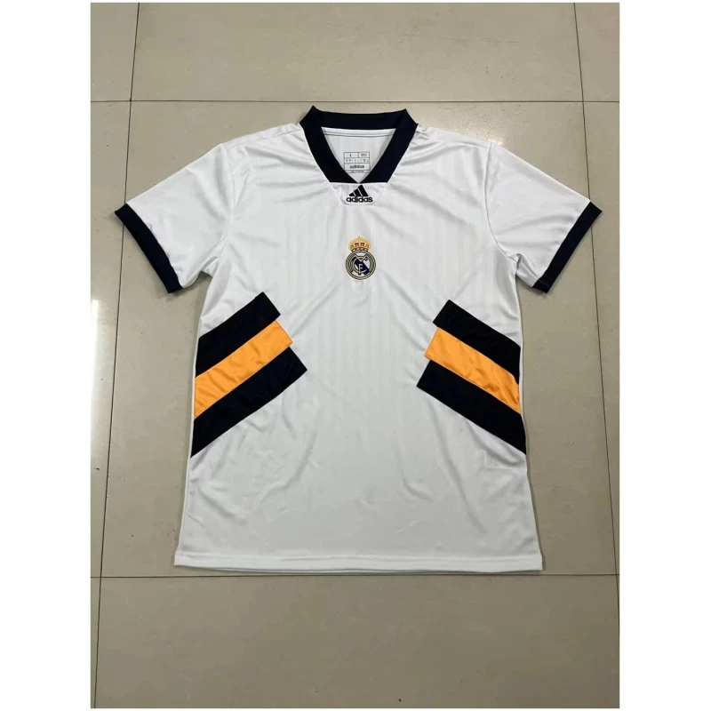 Maillot Iconique Real Madrid Blanc 2023/24