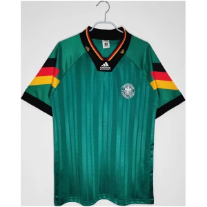 Maillot extérieur rétro de l’Allemagne 1992