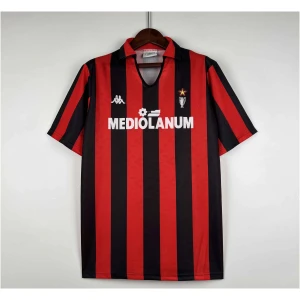 Maillot domicile rétro de l’AC Milan 1989/90