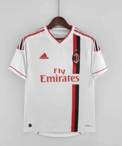 Maillot extérieur rétro de l’AC Milan 2011/12