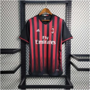 Maillot domicile rétro de l’AC Milan 2016/17