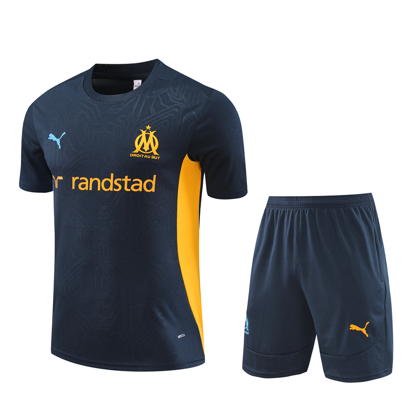 Tenue d’entraînement courte de l’Olympique de Marseille Royal 2024/25