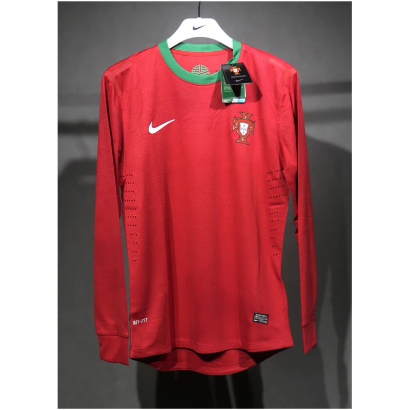 Maillot Authentique à Manches Longues Domicile Rétro du Portugal pour Homme 2012 – joueur
