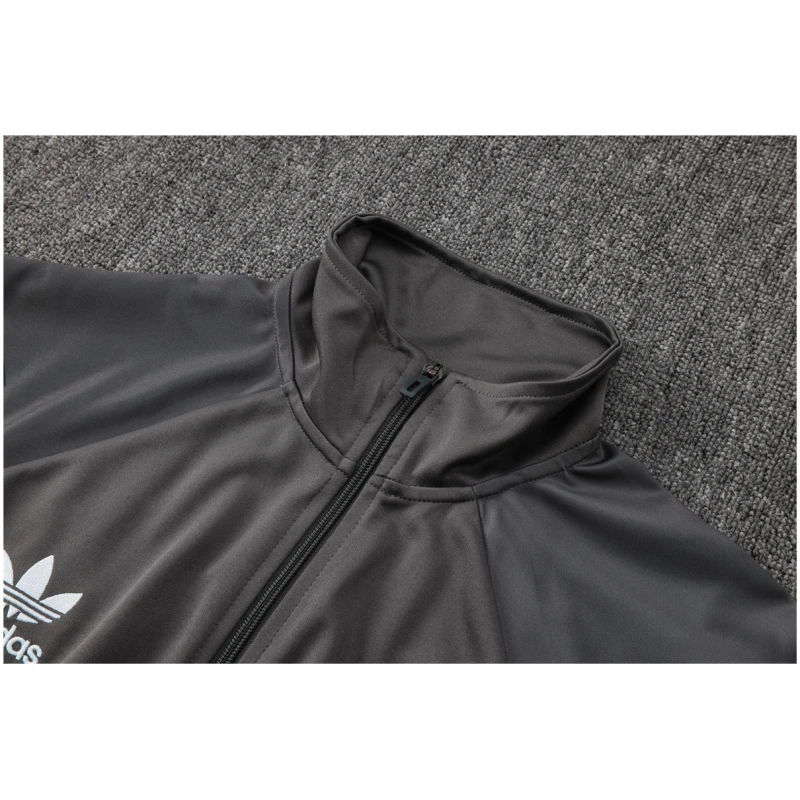 Veste + Pantalon d’Entraînement Gris Real Madrid Homme 2024/25