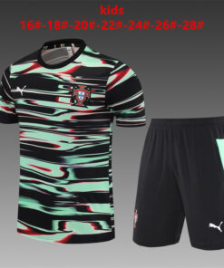 Tenue d’entraînement courte pour enfants Portugal Noir – Vert 2025