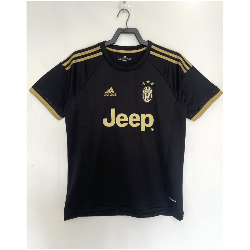 Maillot rétro third de la Juventus pour hommes 2015/16