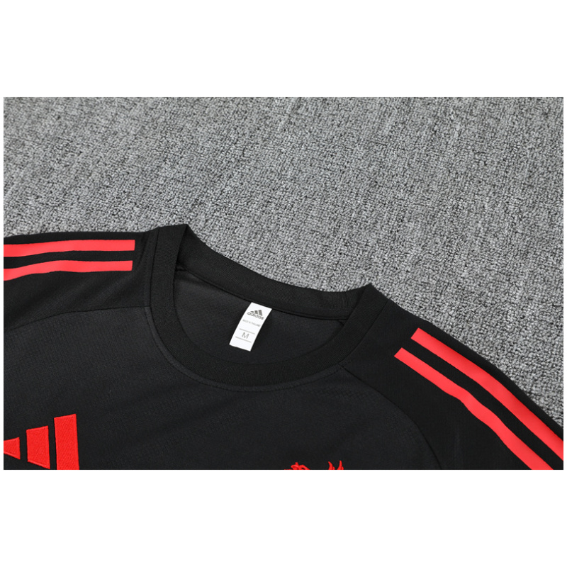 Combinaison d’entraînement courte pour homme Liverpool noire 2025/26 maillots pas chers