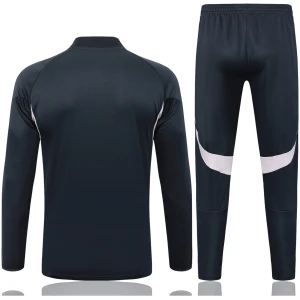 Maillot d’entraînement Real Madrid Homme Gris 2025/26