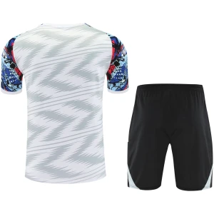 Tenue d’entraînement courte homme Real Madrid blanche – grise 2025/26